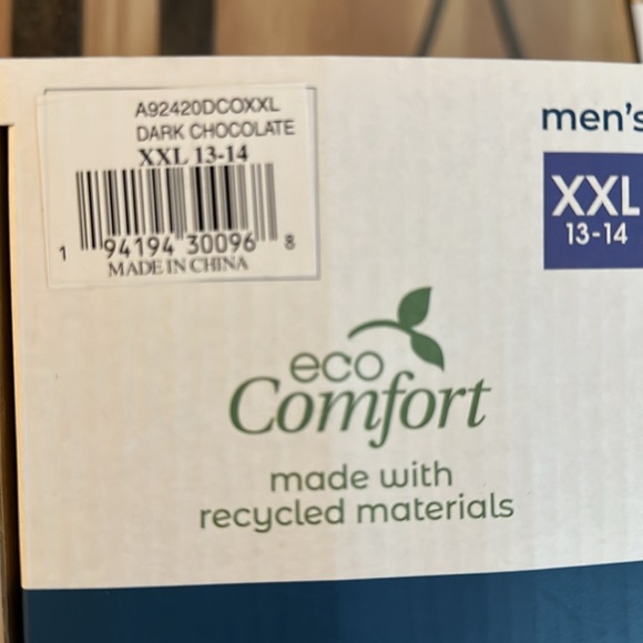 NWT Mens Isotoner Eco Comfort Memory Foam House Shoes in XXL (size 13-14) - Picture 6 of 6